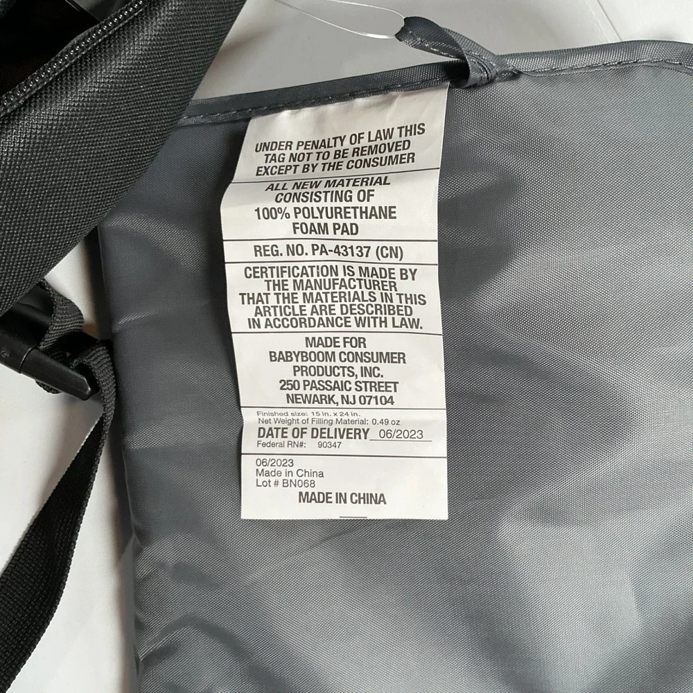 Eddie Bauer First Adventure Backpack Unisex Black Multi Pocket Insulated Utility